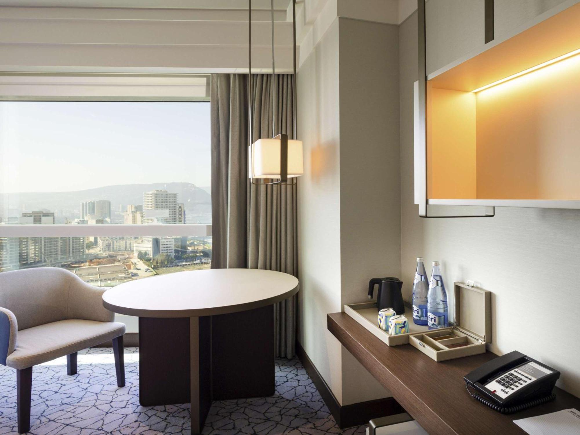 Hotel Oran Bay Managed By Accor Экстерьер фото